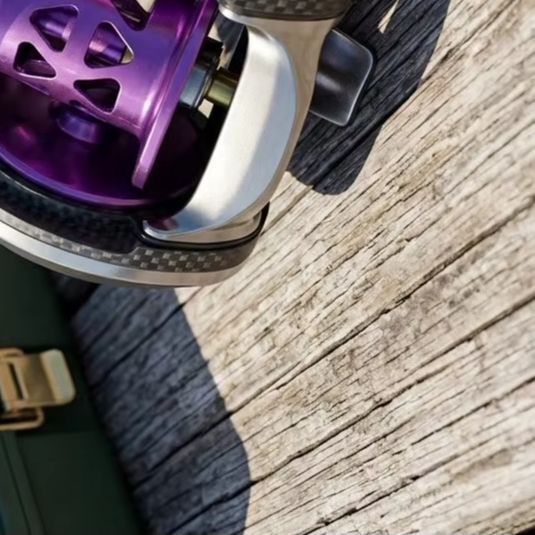 Carrete de Pesca Ultraligero d - Abu Garcia Reel Max reseña y precio